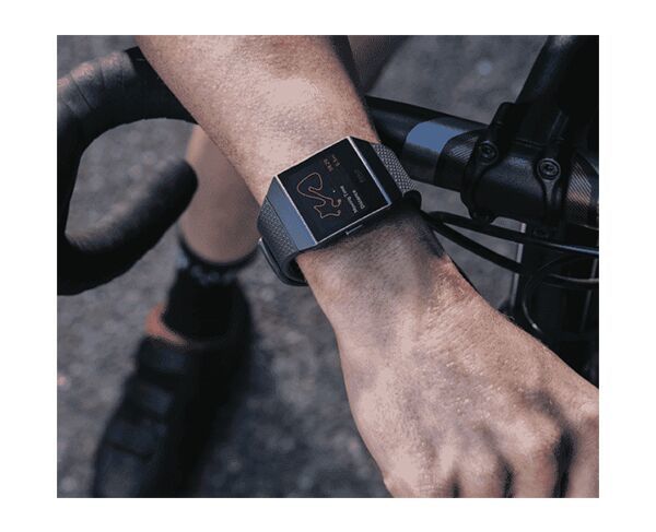 Fitbit Ionic Charcoal/Smoke Grey - Smart Watch